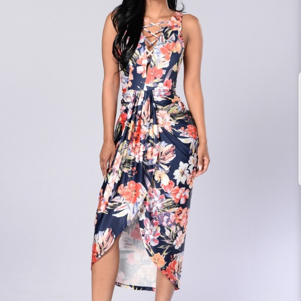 NWT Fashion nova multicolored dress